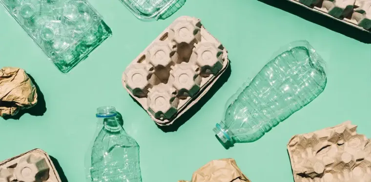 The Lifecycle of Biodegradable Trash vs. Recyclable Materials